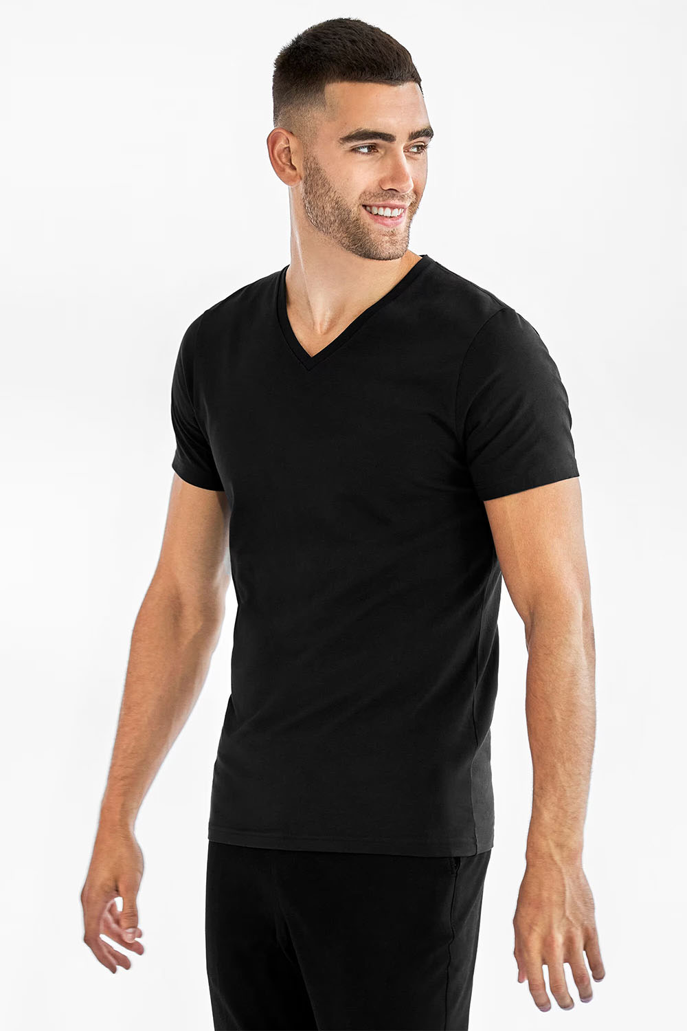 BASIC V-NECK Black
